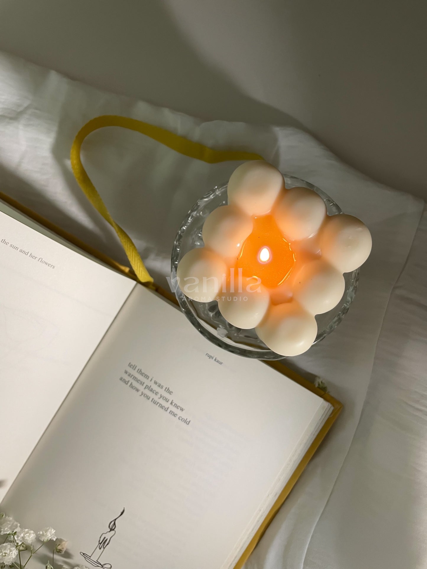 Classic Bubble Sculptural Candle