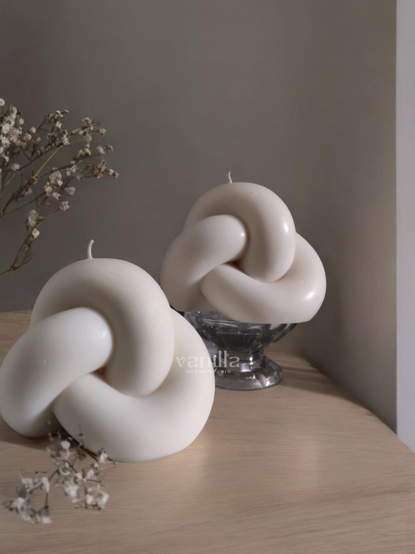 The Knot Sculptural Candle