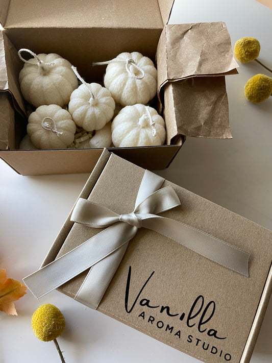 Pumpkin candle gift box