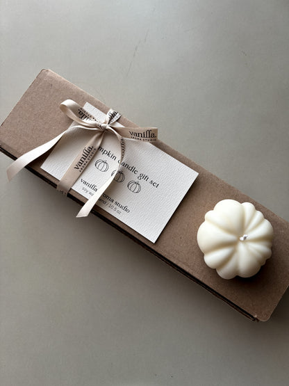 Pumpkin candle set of 3