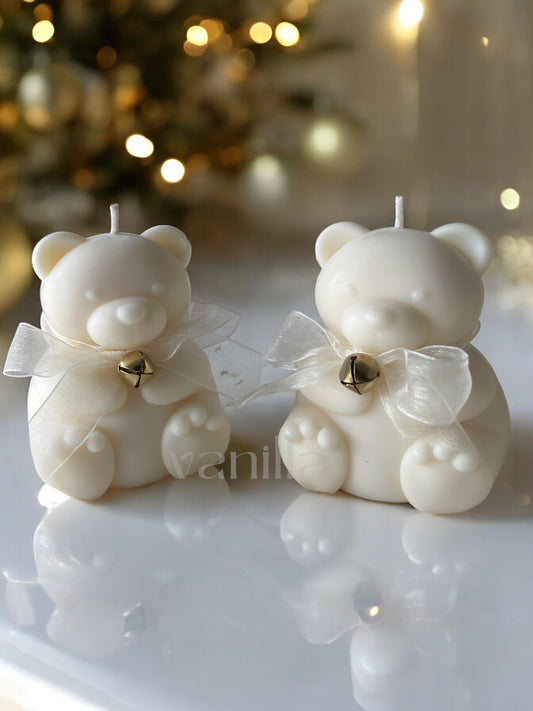 Teddy bear Christmas edition soy wax candle -vanilla aroma studio