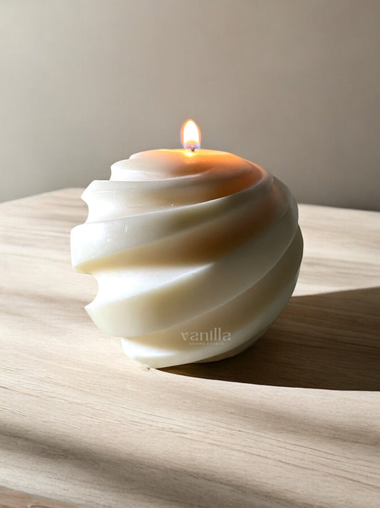 Lena Spiral Sculptural Candle