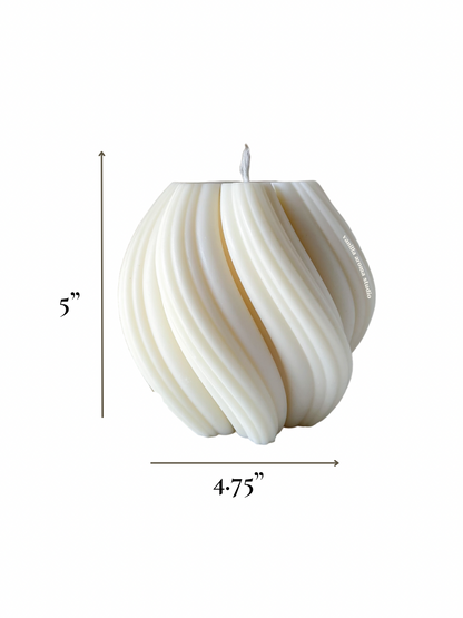 Aura Twirl Sculptural Candle