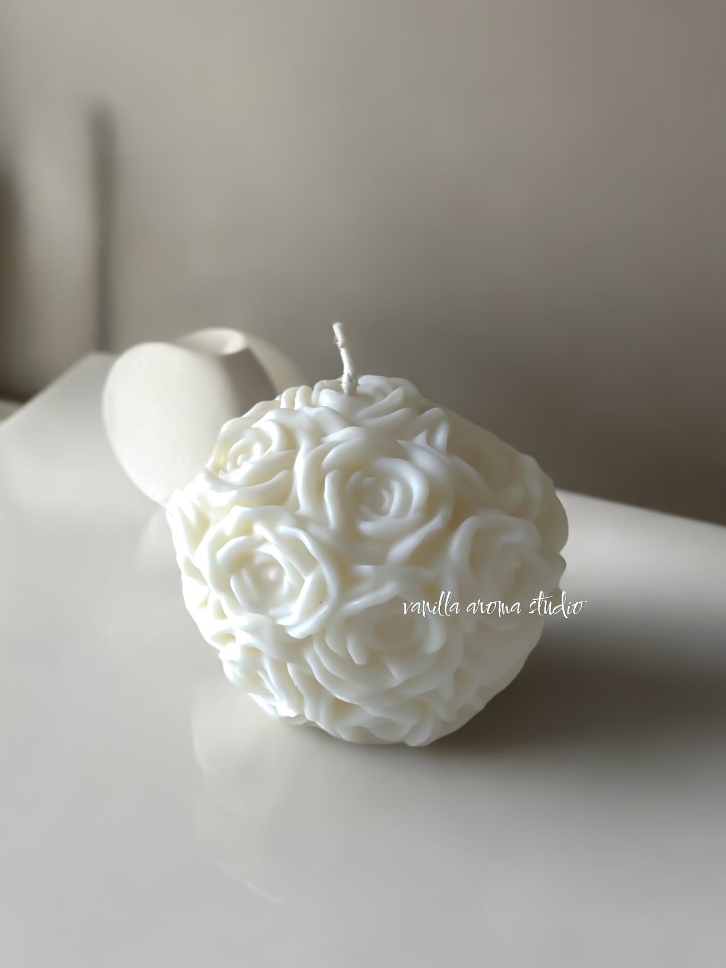 Rose Bouquet Candle