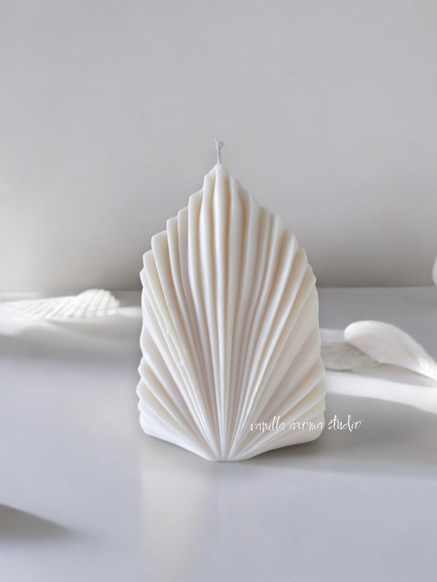 Spear Leaf Sculptural Candle